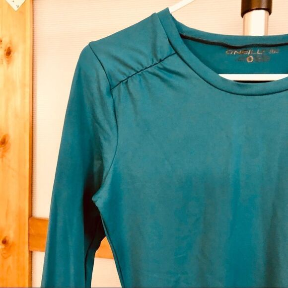 O’NEILL 365 Teal Active Long Sleeve Top Thumbholes Back Pocket Drawstring / Sz S - Picture 2 of 8